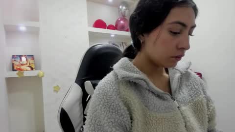 Angell cooper8 online show from February 18, 1:29 pm