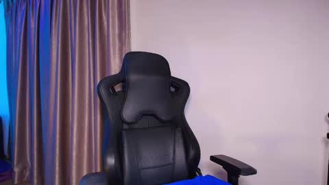 Angie online show from January 12, 12:12 pm