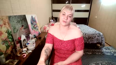 Snapshot of angelleah chatting on June 18, 3:16 pm angelleah online show from June 18, 3:16 pm