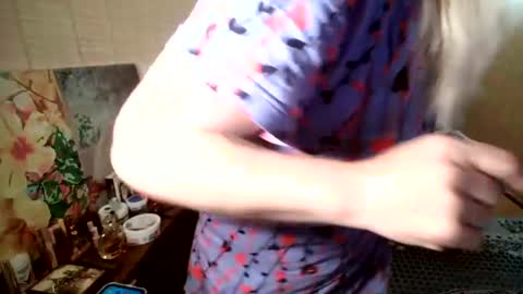 Snapshot of angelleah chatting on July 27, 7:48 am angelleah online show from July 27, 7:48 am