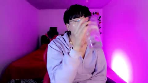 Angel  online show from November 26, 7:37 pm