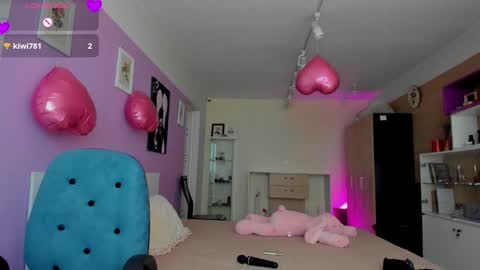 Angelli online show from March 2, 7:15 am