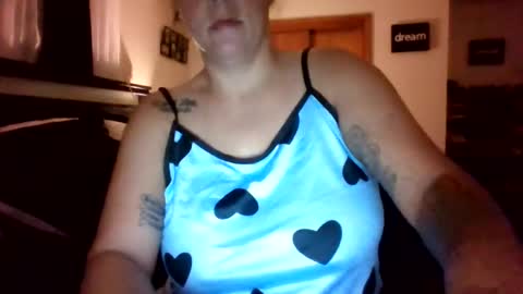 Snapshot of angelmarie7 chatting on August 8, 3:52 am Angel Marie online show from August 8, 3:52 am