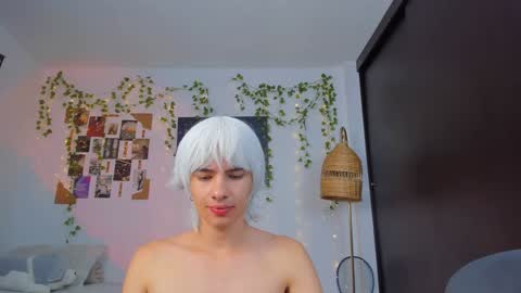 Snapshot of angelo_duarte chatting on January 23, 5:10 pm Angel online show from January 23, 5:10 pm
