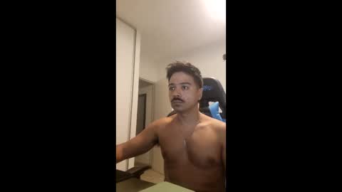 Snapshot of angelo_movil chatting on April 14, 1:33 am angelo_movil online show from April 14, 1:33 am