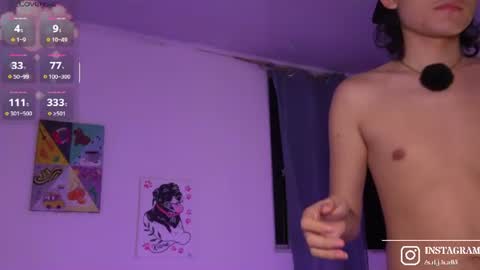 Snapshot of angelocute_ chatting on July 15, 12:27 am Angelo I work from home this is my room online show from July 15, 12:27 am