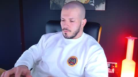 BlackWolf online show from December 4, 11:30 am