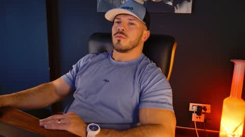 BlackWolf online show from October 29, 2:08 pm