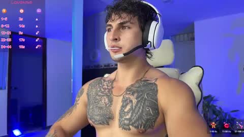 Snapshot of angeloferro1 chatting on February 23, 7:33 am Angelo Ferro online show from February 23, 7:33 am