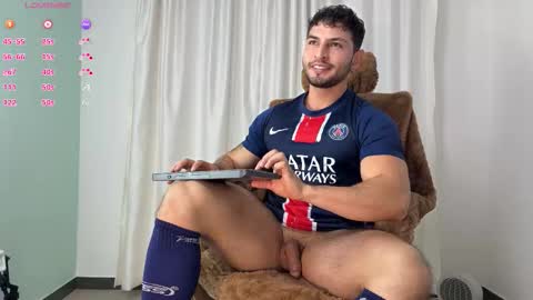 Snapshot of angeloferro1 chatting on September 14, 12:10 am Angelo Ferro online show from September 14, 12:10 am