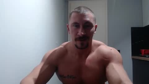  ------- SEX SHOW WITH GUYS AND GIRLS  MUSCLE SHOW online show from October 26, 3:29 pm