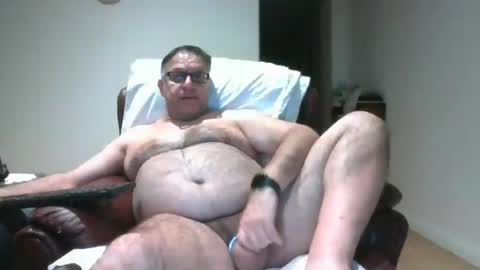 Snapshot of angelor01 chatting on July 5, 8:32 am angelor01 online show from July 5, 8:32 am