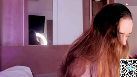 Snapshot of angelpaull chatting on May 20, 7:14 am Angel online show from May 20, 7:14 am