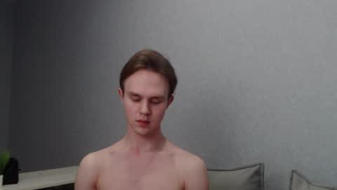 Angel online show from February 26, 9:16 pm