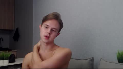 Angel online show from October 24, 8:55 am