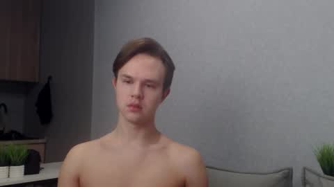 Angel online show from January 8, 9:44 am