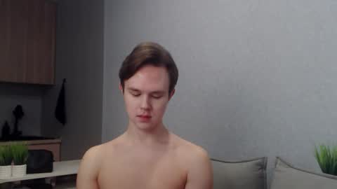 Angel online show from March 17, 10:18 am