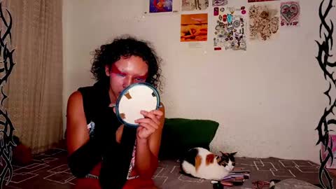   online show from February 9, 7:27 am