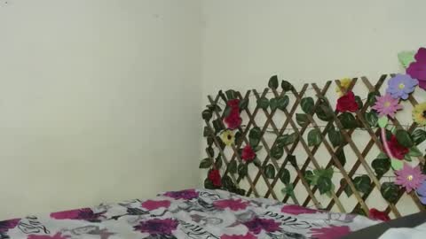Snapshot of angelsexhotlatin chatting on April 25, 4:48 pm angelsexhotlatin online show from April 25, 4:48 pm