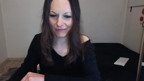 Giulia online show from March 22, 12:19 pm