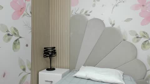 Angel  online show from March 7, 8:34 am