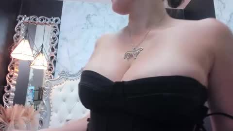 Angel  online show from December 20, 11:12 pm