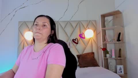 ANGIE online show from February 28, 2:29 pm