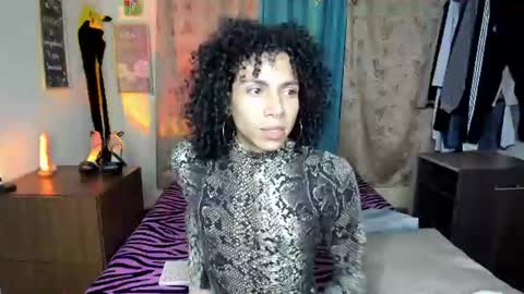 angelwhitte online show from July 13, 4:48 am