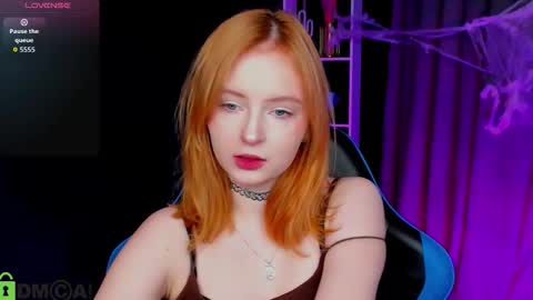 angelwise online show from October 27, 2:59 am