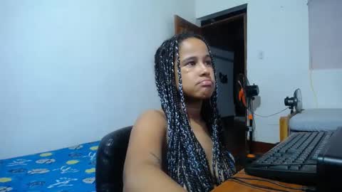 Snapshot of angelys_02 chatting on September 13, 7:41 am Angie online show from September 13, 7:41 am