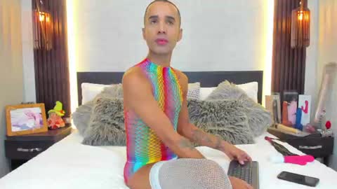 Snapshot of anghel_stone chatting on July 8, 3:00 am Anghel Stone online show from July 8, 3:00 am