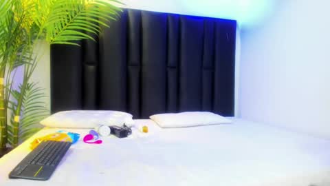 angi_lozano online show from September 24, 11:19 pm