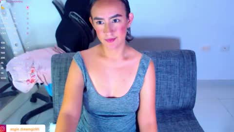 IG angie dreamgirl01 online show from March 14, 12:50 am