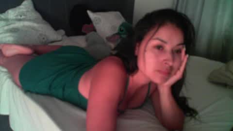 Snapshot of angiebaxter chatting on April 6, 3:48 am Angiebaxt online show from April 6, 3:48 am