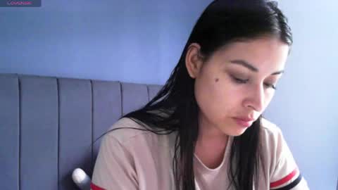 Snapshot of angiebaxter chatting on May 11, 4:37 pm Angiebaxt online show from May 11, 4:37 pm