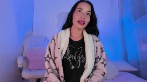 Snapshot of angiiebylpz chatting on January 17, 11:40 pm violeth lopez online show from January 17, 11:40 pm