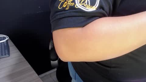 angy online show from February 9, 8:13 pm