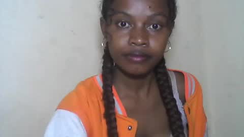 Snapshot of anicha_69 chatting on July 16, 7:58 am anicha_69 online show from July 16, 7:58 am