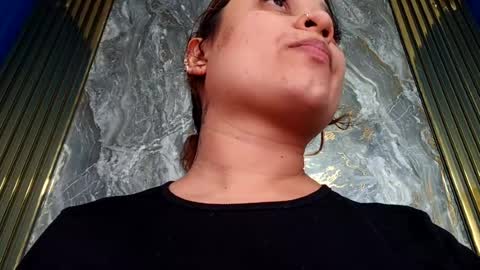 Snapshot of anie__saenz chatting on June 18, 8:02 pm anie__saenz online show from June 18, 8:02 pm