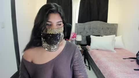 Snapshot of aniisaalii chatting on May 7, 4:34 pm Anissa online show from May 7, 4:34 pm