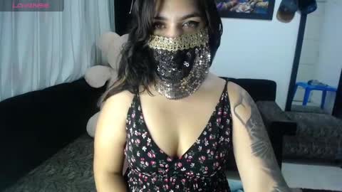 Snapshot of aniisaalii chatting on May 9, 3:12 am Anissa online show from May 9, 3:12 am