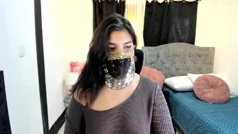 Snapshot of aniisaalii chatting on May 16, 3:22 pm Anissa online show from May 16, 3:22 pm