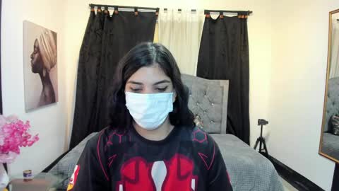 Snapshot of aniisaalii chatting on June 9, 11:55 am Anissa online show from June 9, 11:55 am