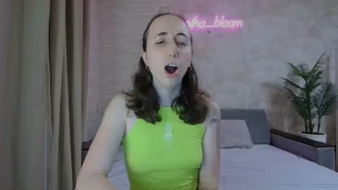 anikabloom online show from January 13, 3:56 am