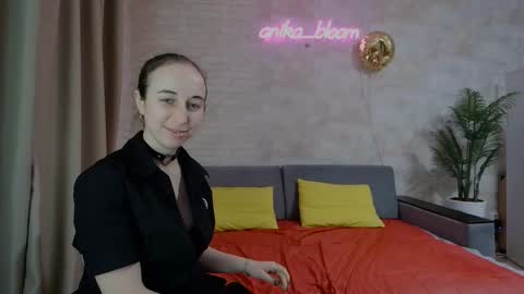 anikabloom online show from February 24, 2:08 am