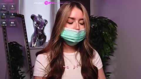 Snapshot of anikaharrys chatting on December 15, 1:04 pm Anika online show from December 15, 1:04 pm