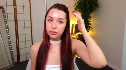 Snapshot of anikaharryson chatting on May 13, 7:39 am Anika online show from May 13, 7:39 am