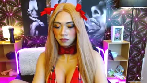 Anika online show from March 5, 2:36 am