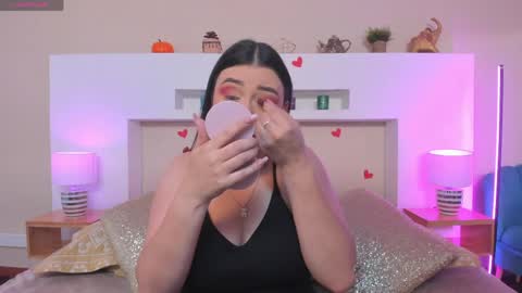 Anika Romano online show from May 2, 3:39 pm