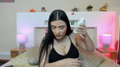 Anika Romano online show from May 25, 11:38 am
